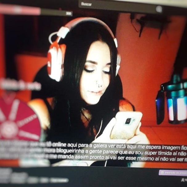 Livestream com closed captions gerados pelo Stream-CC, imagem 1
